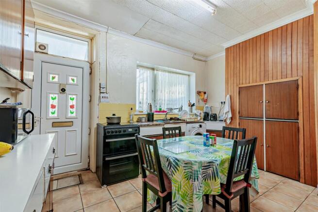 8683202-interior11-800.jpg