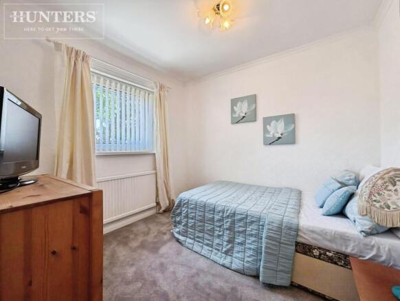 3 bed Detached Bungalow for sale Image 11