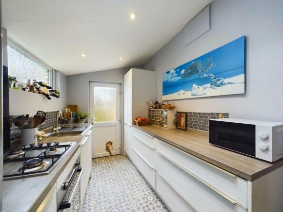 Kitchen Alt