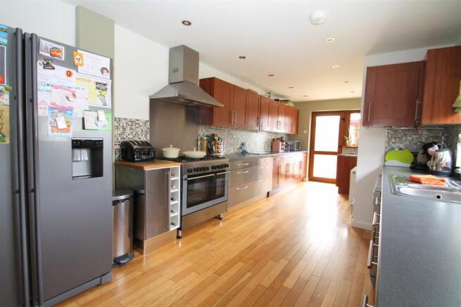 Kitchen.jpg