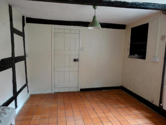 Dining Room (Main)