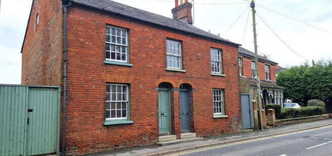 2 Bedroom Semi Detached House