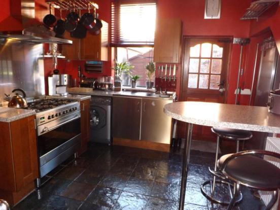 Kitchen/Breakfast Rm