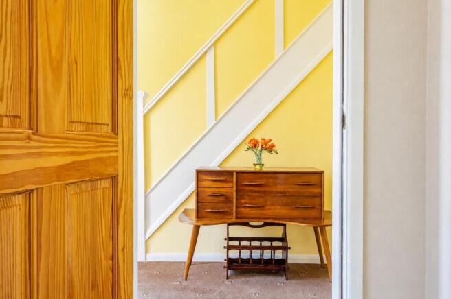 3 bed Semi-Detached for sale Image 4