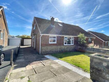Hayfield Avenue, Huddersfield, HD3
