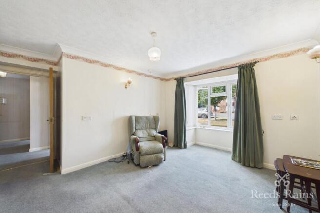 2 bed Apartment for sale Image 7