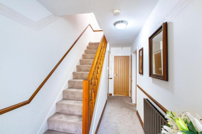 4 bed Detached for sale Image 12