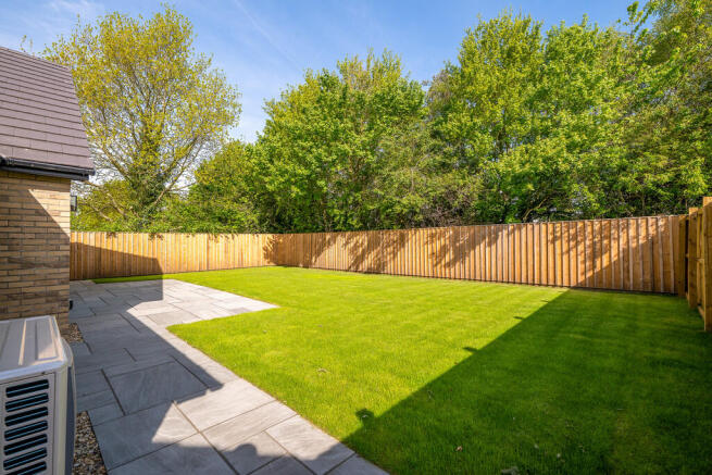 Shooters Close, Caistor photo 4