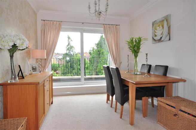 Dining/Sitting Room