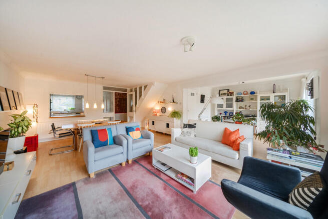 1430910-7-69c290d...