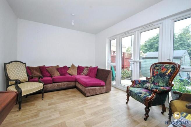 3 bed Semi-Detached for sale Image 6