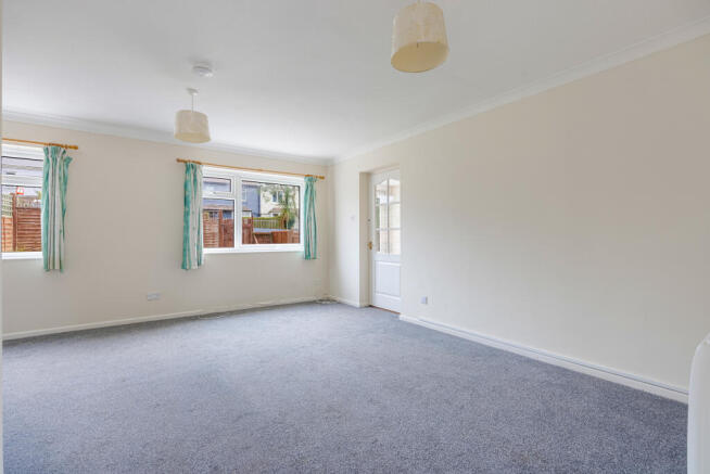 A07 - 9 Archery Close, Kingsbridge - 260814