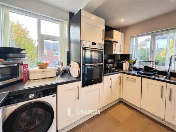 Perlethorpe Avenue, Gedling, Nottingham photo 4
