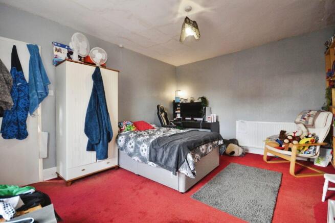 Photo 12