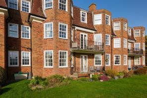 2, Balfour Court, Sandgate Road, Folkestone CT20 2LJ