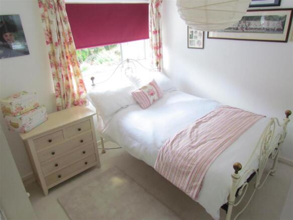 Bedroom.JPG