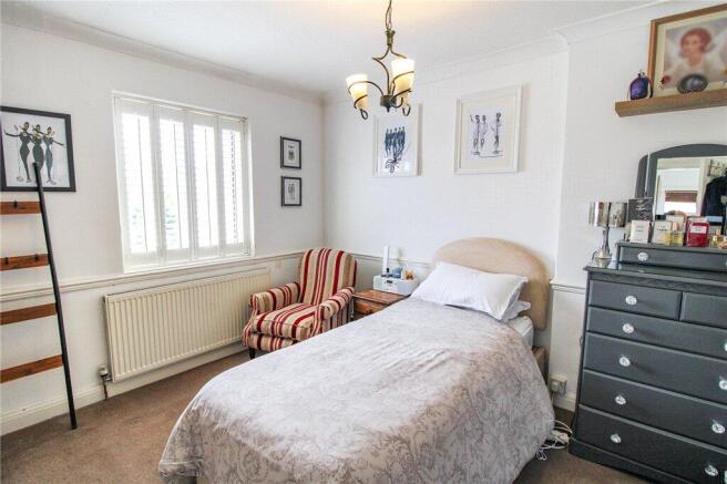 4 bed Semi-Detached for sale Image 6