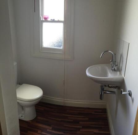 Toliet