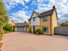 76, Marbled White Drive, Ipswich IP8 3TL