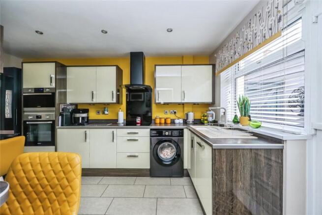 Fitted Kitchen