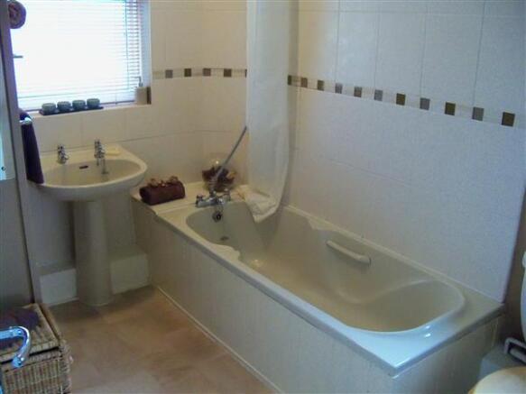 Photo 9