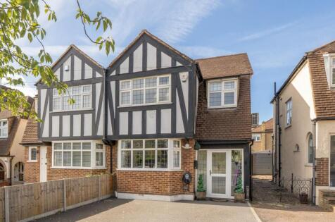 Wycherley Crescent, New Barnet
