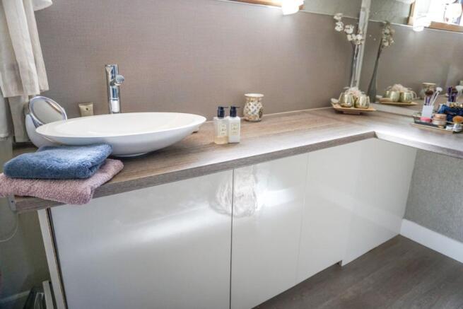 En-suite Shower Room