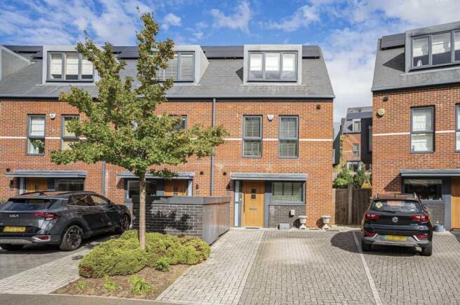 19_92643.jpgC.jpg