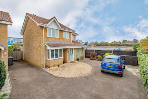 Charnwood Road, Corby, NN17 1YR