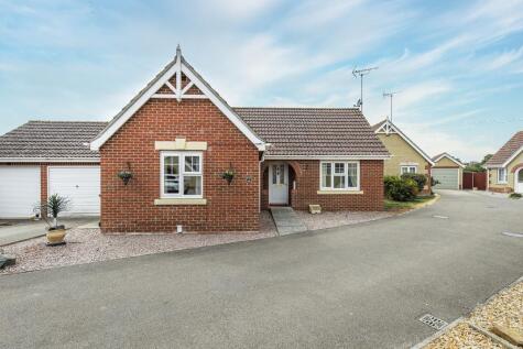 Kentra Close, Leverington, Wisbech, Cambridgeshire, PE13 5FB