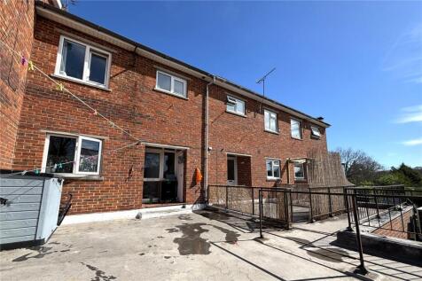 Station Road, Hook, Hampshire, RG27