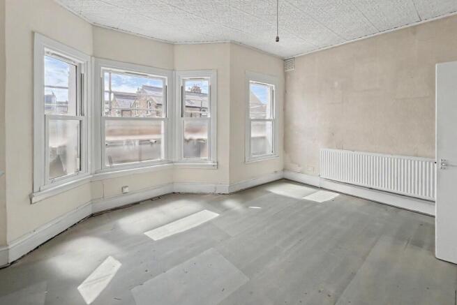 36b Kildoran Road, Brixton London, SW2 5JX