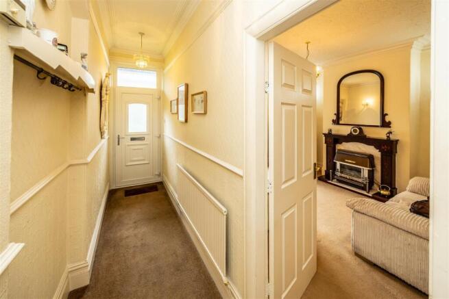3 bed Terraced for sale Image 7