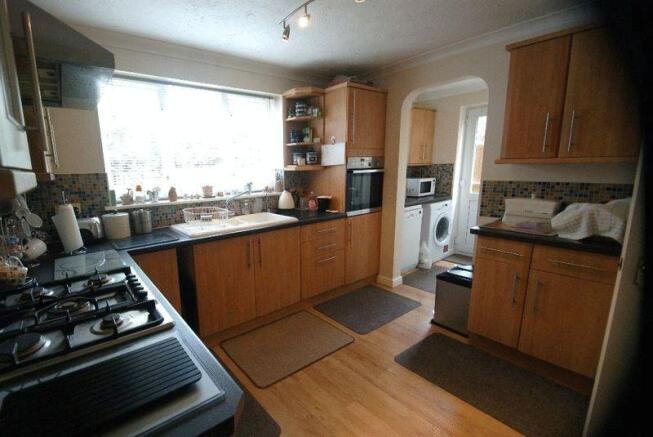Kitchen 2
