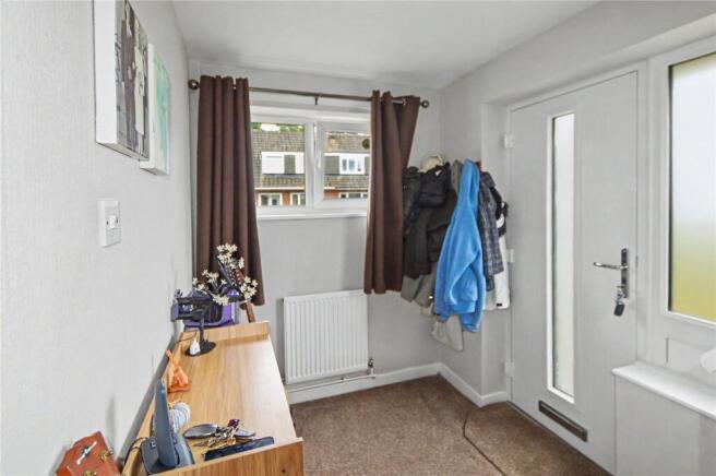 3 bed Semi-Detached for sale Image 11
