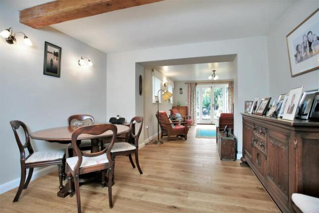 Laburnham Cottage PH-25.jpg