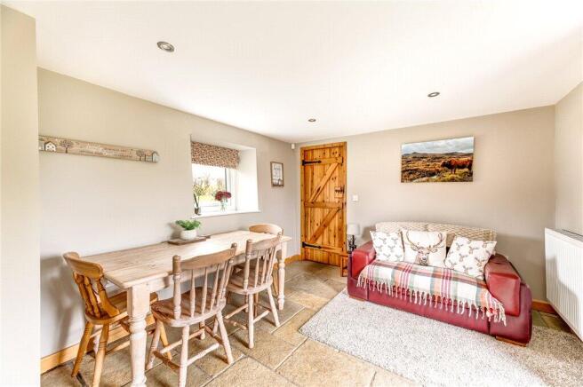 3 bed Detached for sale Image 7
