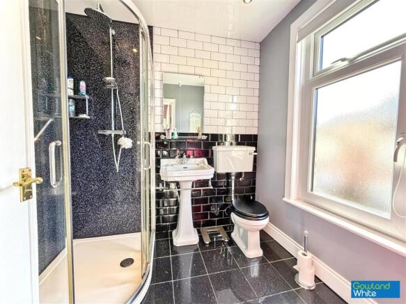 2 bed Detached for sale Image 12