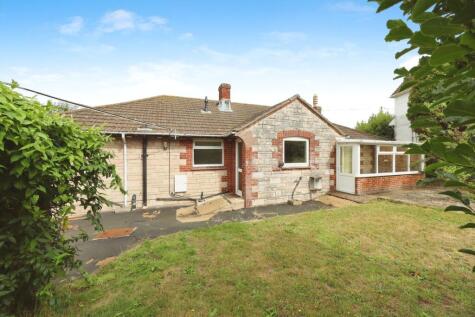 Guyers Road, Freshwater, PO40