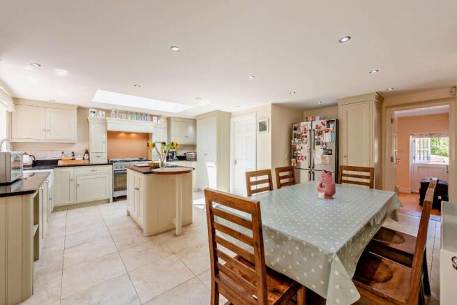 Kitchen/Breakfast