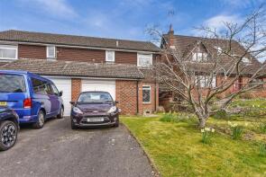 88, Mercia Avenue, Charlton SP10 4HA