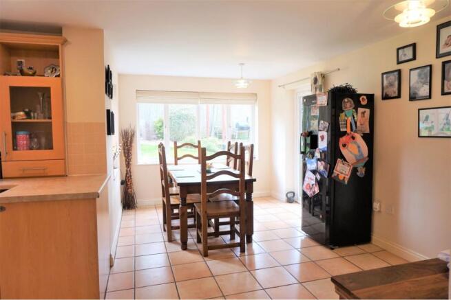 Kitchen / Breakfast