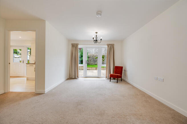 2 bed Detached Bungalow for sale Image 6