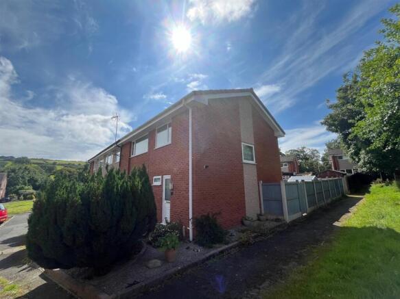 25 Ddol Ddu SHctZtrCPE-1VxNsX2lBHA.jpg