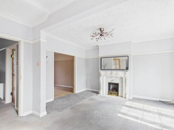 3 bed Semi-Detached for sale Image 4