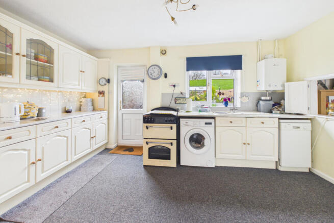 Mitcheldean, GL17 photo 4