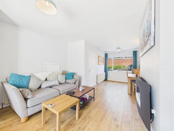 Living/Dining Room