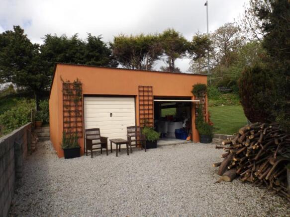 Double Garage