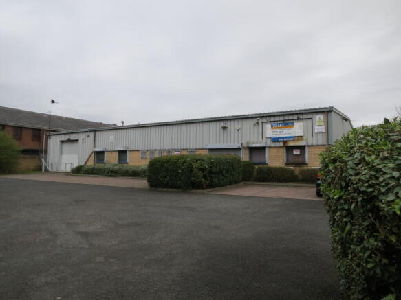 Salford Boston Court 130415 (1).JPG