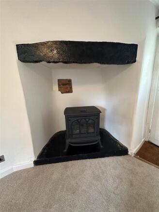 Lower Carew Fireplace.jpg